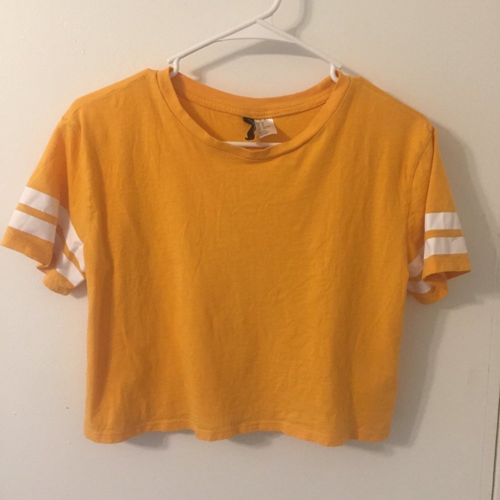 Divided H&M jersey style yellow crop top